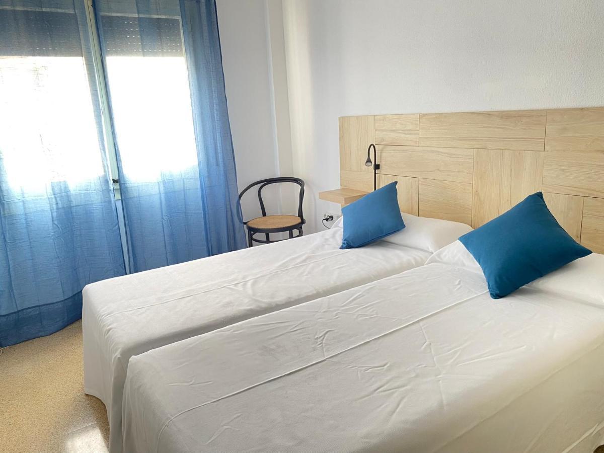 Atico Con Terraza Apartment Cambrils Luaran gambar